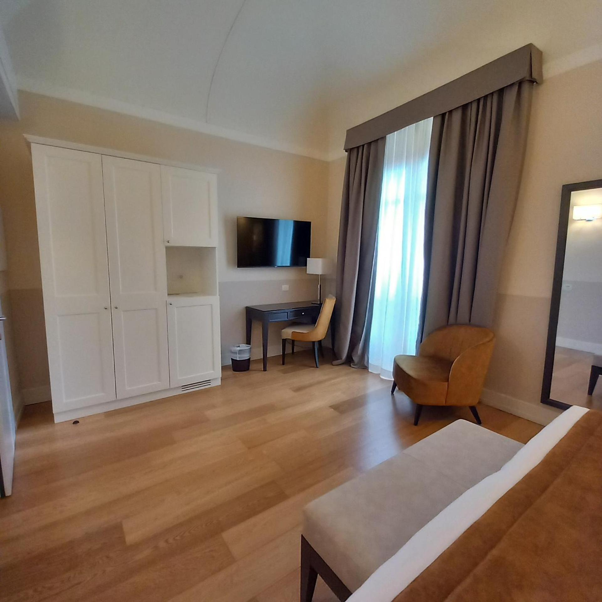 Hotel Palazzo San Lorenzo & Spa Colle Val D'Elsa Luaran gambar