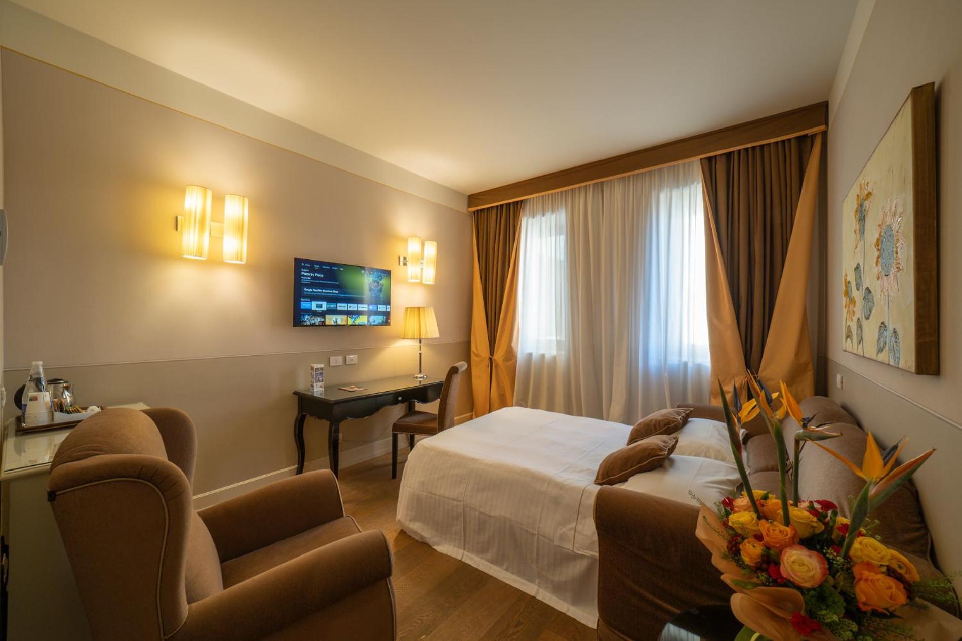 Hotel Palazzo San Lorenzo & Spa Colle Val D'Elsa Luaran gambar